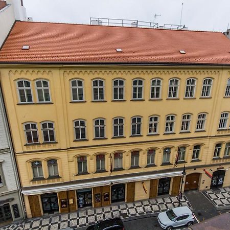 Cosy Flat In The Heart Of Prague Apartamento Exterior foto